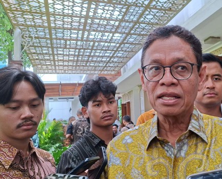 You are currently viewing Fantastis! Perputaran Dana Tambang Emas Ilegal Tembus Rp 992 Triliun